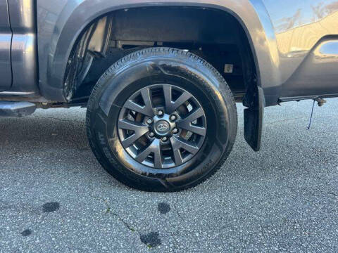 2021 Toyota Tacoma SR5 V6