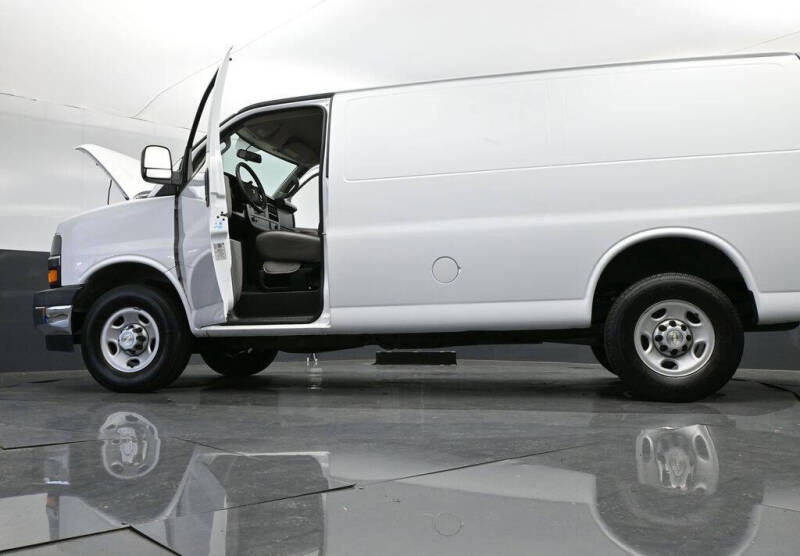 2020 Chevrolet Express 2500