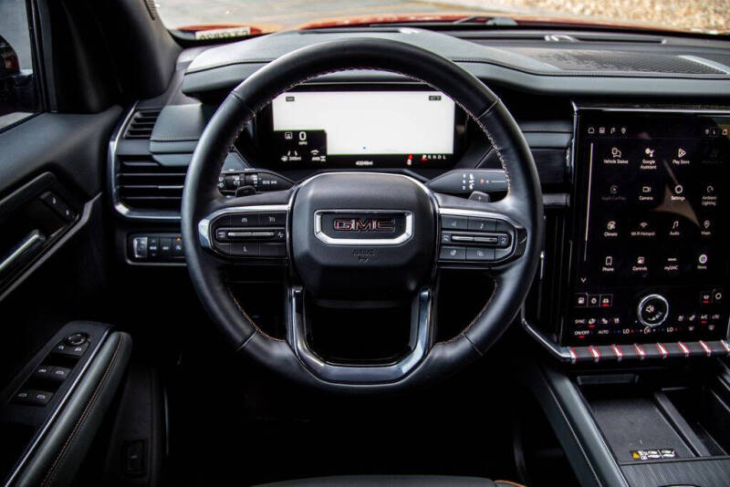 2024 GMC Acadia AT4