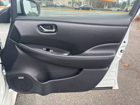 2020 Nissan LEAF SL PLUS