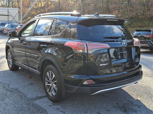 2016 Toyota RAV4 Hybrid XLE