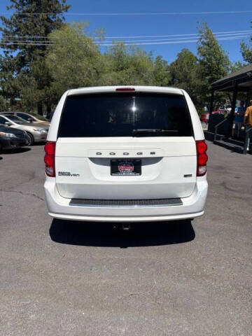 2012 Dodge Grand Caravan SXT