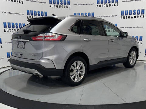 2020 Ford Edge Titanium