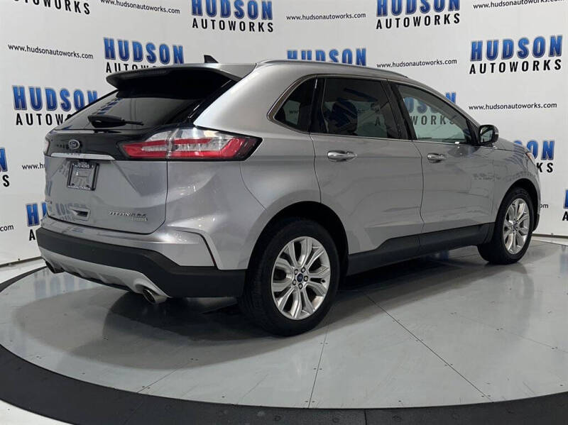 2020 Ford Edge Titanium