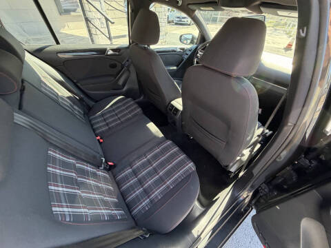 2012 Volkswagen GTI Base PZEV