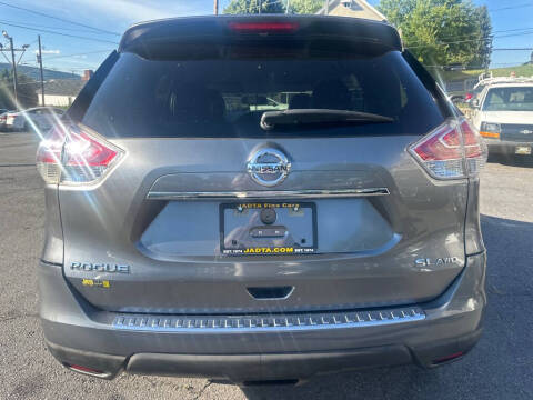 2016 Nissan Rogue