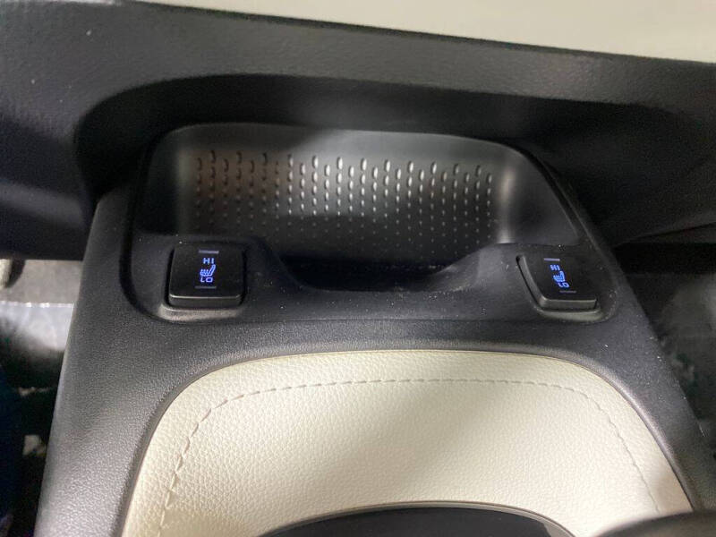 2022 Toyota Corolla Hatchback XSE