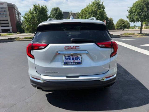 2020 GMC Terrain SLT