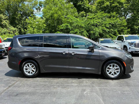 2020 Chrysler Pacifica Touring