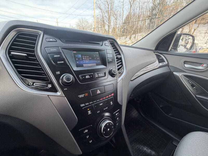 2014 Hyundai Santa Fe GLS