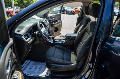 2017 GMC Acadia SLE-2