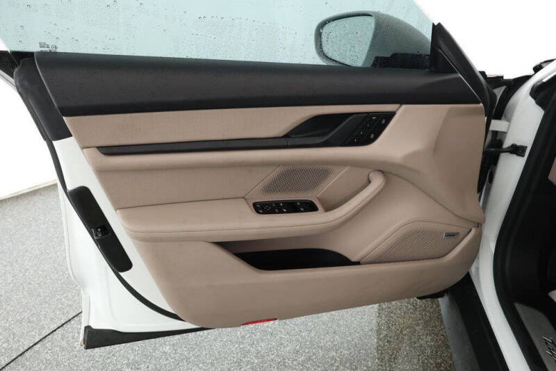 2022 Porsche Taycan 4S