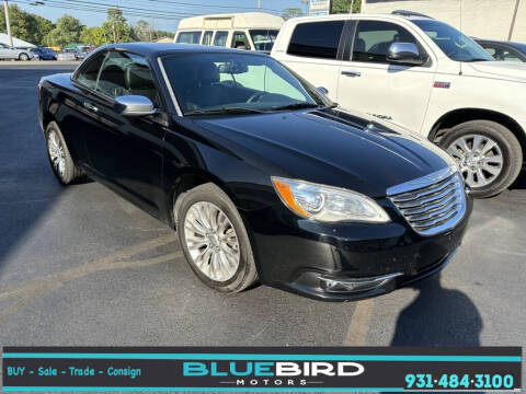 2013 Chrysler 200 for sale at Blue Bird Motors in Crossville TN