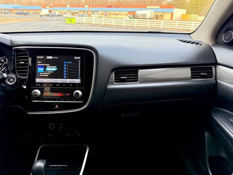 2020 Mitsubishi Outlander SEL