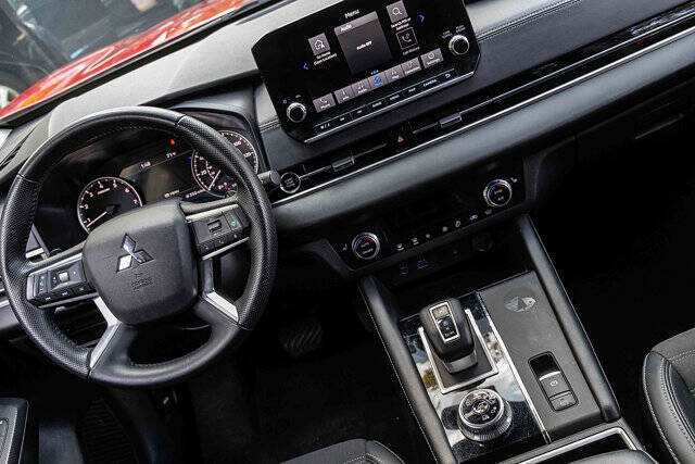 2024 Mitsubishi Outlander