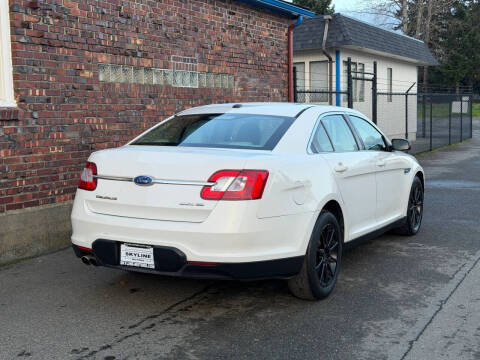2011 Ford Taurus SEL