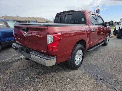 2017 Nissan Titan
