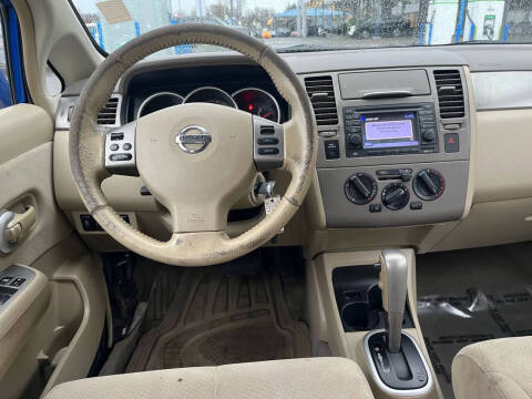 2012 Nissan Versa 1.8 S