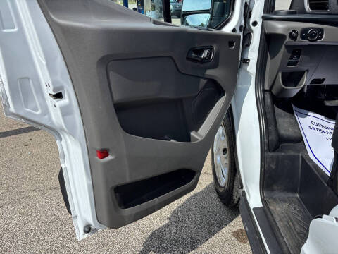 2024 Ford Transit 250