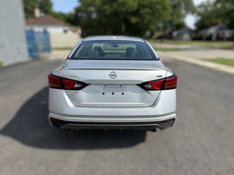 2020 Nissan Altima 2.5 SR