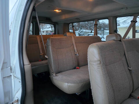 2014 GMC Savana LT 3500