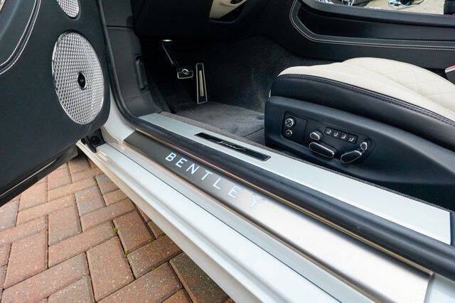 2024 Bentley Continental