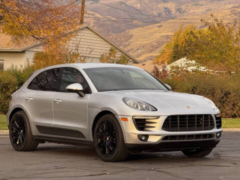 2016 Porsche Macan S