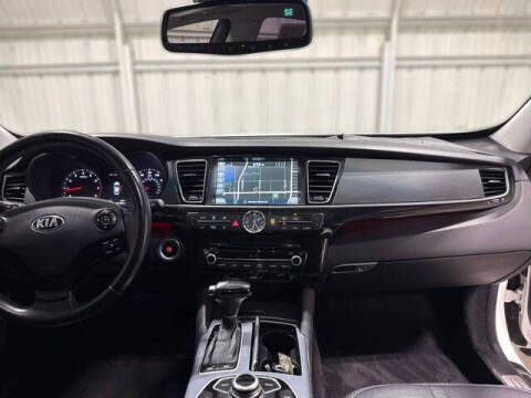 2016 Kia K900 Premium V6