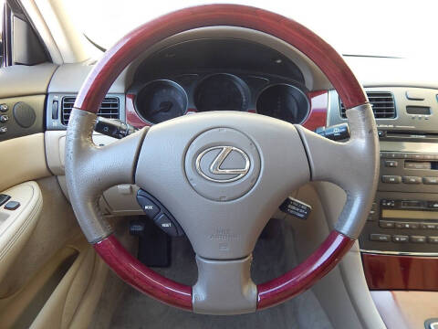 2004 Lexus ES 330