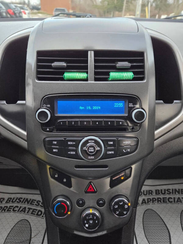 2015 Chevrolet Sonic LT Auto