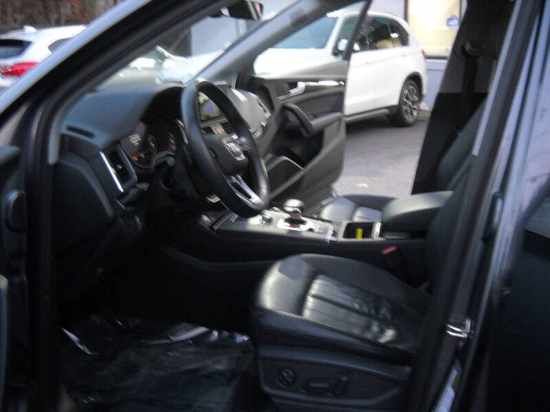 2018 Audi Q5 2.0T quattro Premium Plus