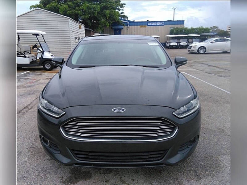 2015 Ford Fusion SE