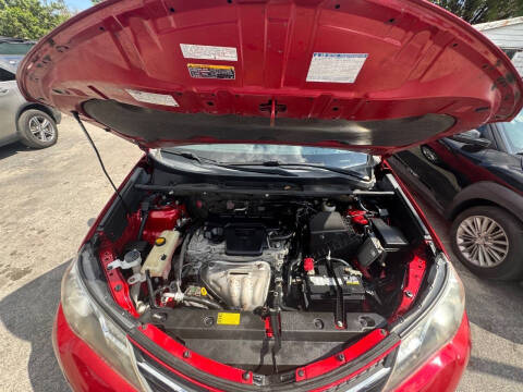 2013 Toyota RAV4 LE