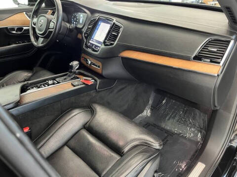 2017 Volvo XC90 T6 Inscription