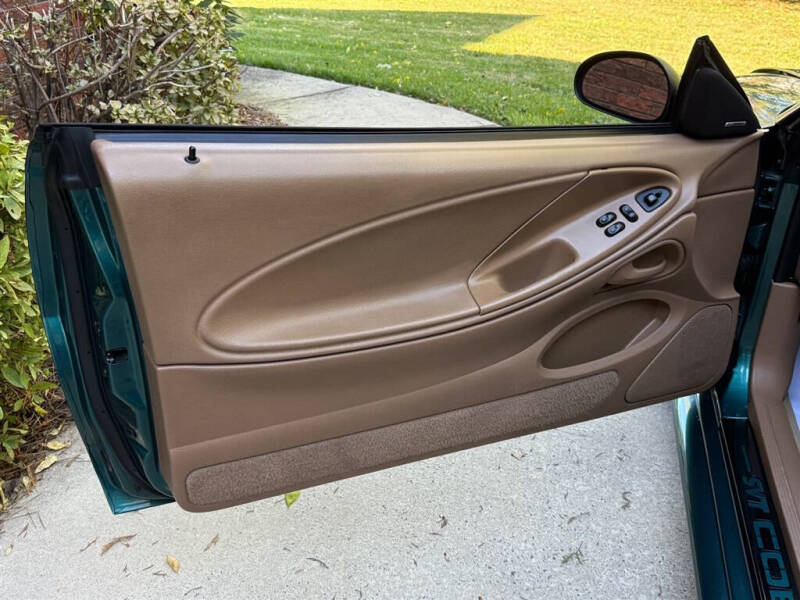 1997 Ford Mustang SVT Cobra