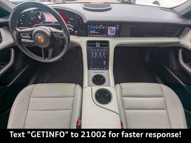 2022 Porsche Taycan