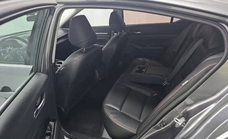 2023 Nissan Altima 2.5 SR