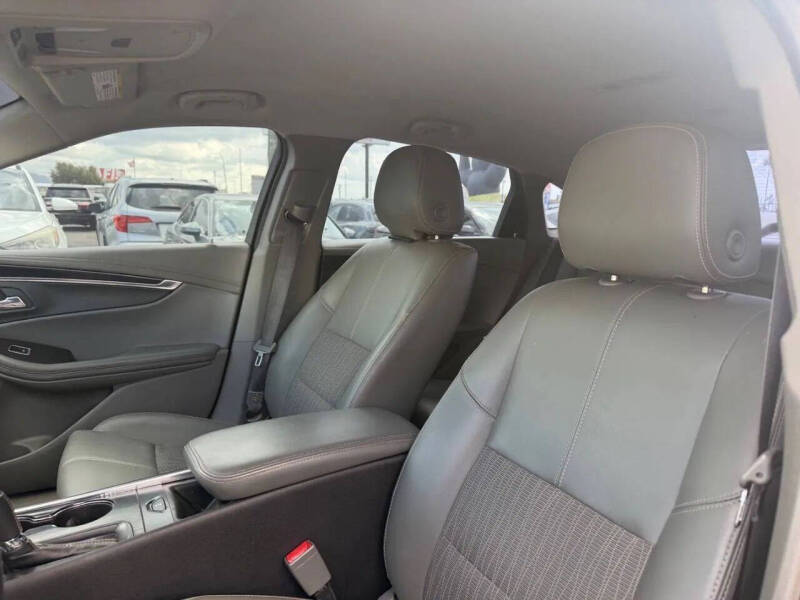 2017 Chevrolet Impala LT