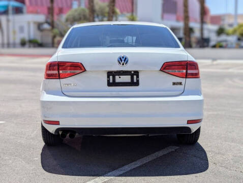 2015 Volkswagen Jetta