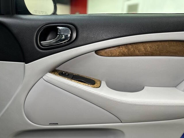 2006 Jaguar S-Type R