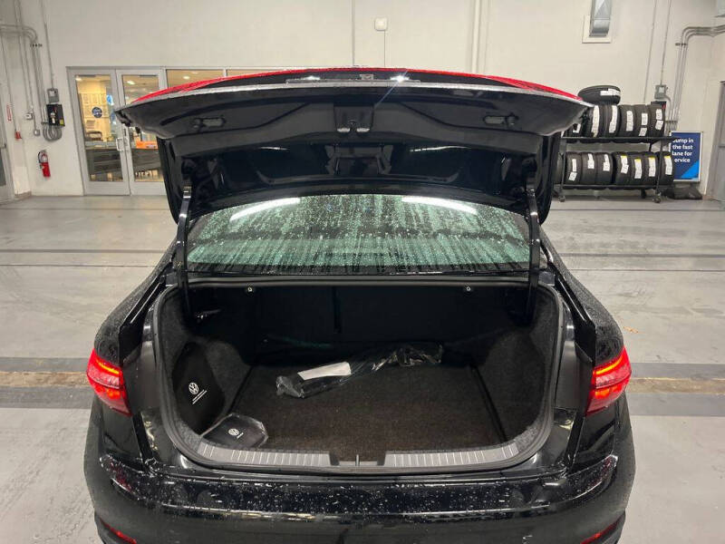 2025 Volkswagen Jetta Sport