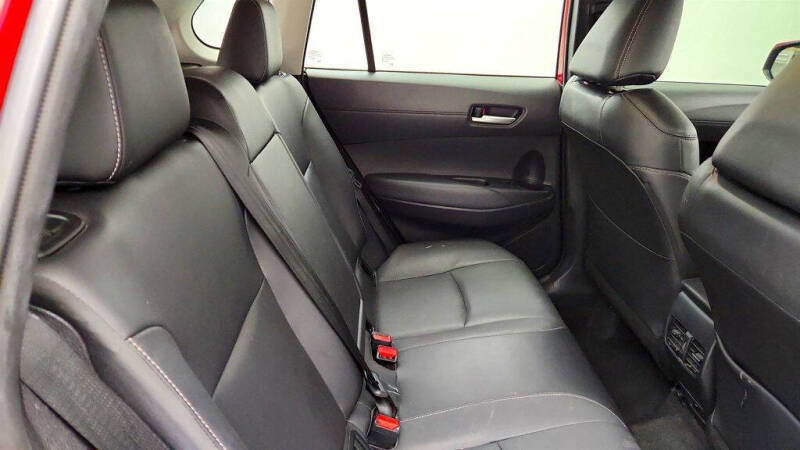 2022 Toyota Corolla Cross XLE