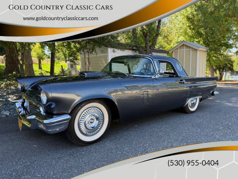 1957 Ford Thunderbird