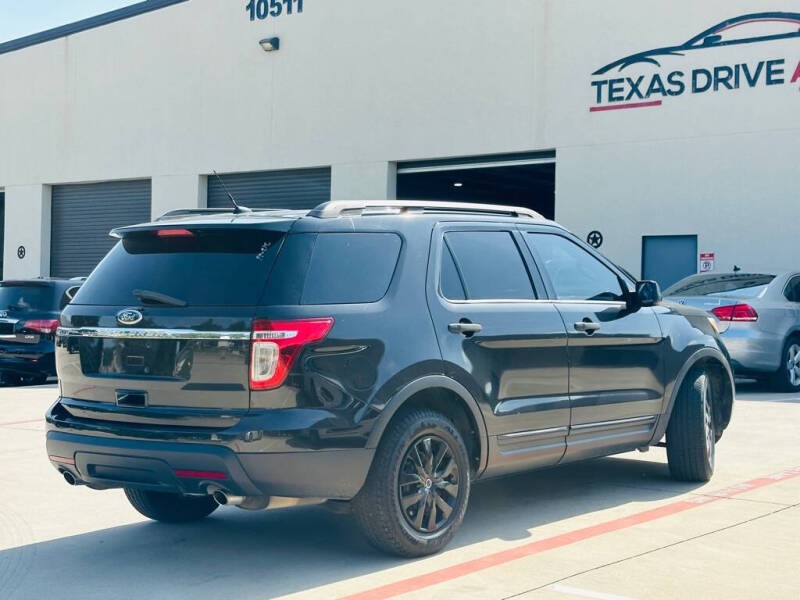 2013 Ford Explorer