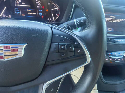 2017 Cadillac XT5