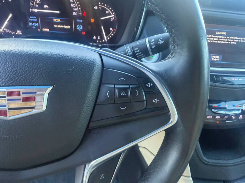 2017 Cadillac XT5