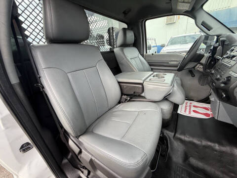 2015 Ford F-350 Super Duty XL