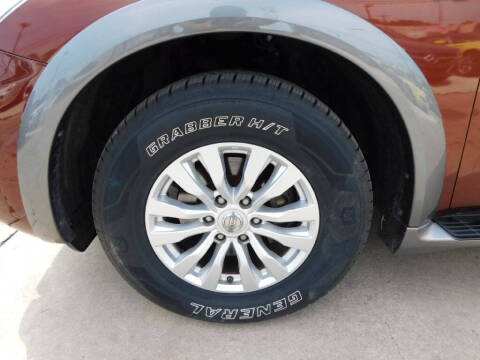 2017 Nissan Armada SV