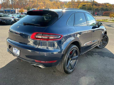 2016 Porsche Macan Turbo