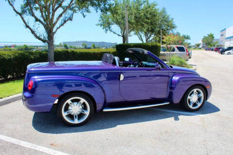 2004 Chevrolet SSR LS